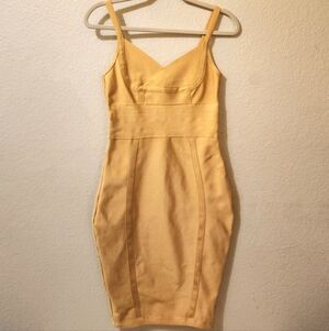 AKIRA Mustard Yellow Bodycon Dress – Structured Spaghetti Strap Mini – Size M